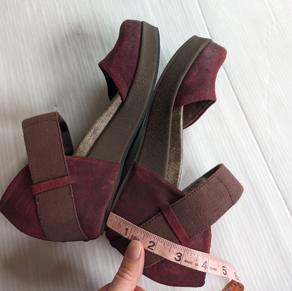 OTBT ‘Migrant’ Mary Jane style slip on platform strappy shoes - Picture 4 of 16